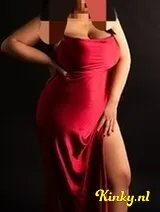 Lina - Curves hot and natural!