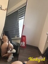 Mia - SexyLatiNaXxxxx