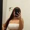 violeta-prive-ontvangst-via-kinky-68c950cc918ef40013941a47