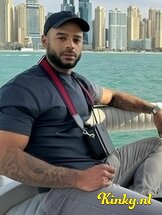 dennis-escort-via-kinky-678447e677be71001330d9c4