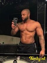 Dennis - Discreet Gezelschap