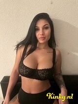 Alexandra - Tight pussy and clean