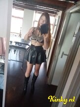 meesteres-sinistra-bdsm-via-kinky-66d8627d397663001375706d