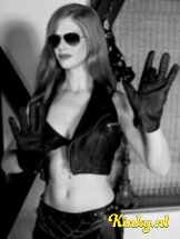 meesteres-sinistra-bdsm-via-kinky-66d8627e397663001375706e