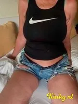 abby-virtual-sex-via-kinky-62ab4422c6f3c700192e688b