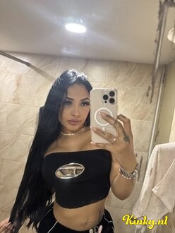 natasha-virtual-sex-via-kinky-676732146cd6170013172dc4