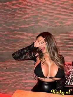 selene-prive-ontvangst-via-kinky-66f18dc870722700142405a7