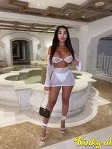 selene-prive-ontvangst-via-kinky-68d69d81034a850013ea9d27