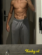 justin-escort-via-kinky-68a44188237f7f0013f31214