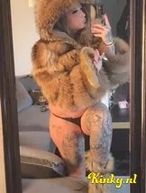 meesteres-rachelle-bdsm-via-kinky-685facc743e4b900138711f5