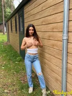 camila-escort-via-kinky-68cc16a92f74810013c82e03