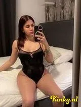 Tiffany - Sexy jong latina, Party 24/7