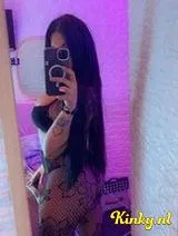 Tiffany - Sexy jong latina, Party 24/7