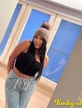 valeria-prive-ontvangst-via-kinky-692774cf6ef37900143554ce