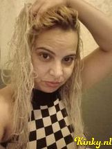 sisi-prive-ontvangst-via-kinky-684feed543e4b9001386f7ef