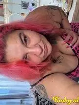 manuella-virtual-sex-via-kinky-685090d2375bfd001318e9b1