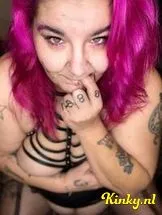 manuella-virtual-sex-via-kinky-697f73819e0e470013438f5f