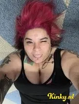 manuella-virtual-sex-via-kinky-6834cd676f455c0013d00203