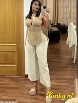 Kelly - Beautiful girl full of pleasure