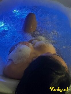 martina-escort-via-kinky-66f60cb5b2bd660013de7606