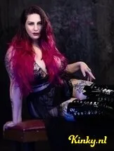 sadie-bdsm-via-kinky-67dc706854fa37001376967e