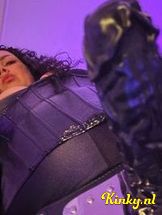 skylar-reign-bdsm-via-kinky-693be81d85b4260013a8774e