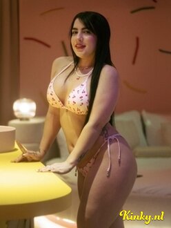 tatiana-prive-ontvangst-via-kinky-68793adc43e4b90013873d8f