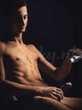 bart-escort-via-kinky-69ce3346758181001393dc04