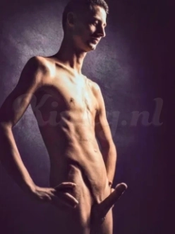 bart-escort-via-kinky-69ce334633f10200130bb8cd