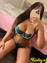 Karla - Deep throat,kiss,69,girlfriend threesome,fucked.