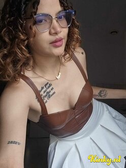 thania-prive-ontvangst-via-kinky-6874c6b743e4b900138733fe