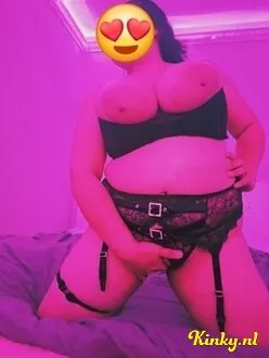 nikol-virtual-sex-via-kinky-6717683dbe350e0013185062