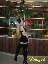 chanel-prive-ontvangst-via-kinky-689449414783f70013b172d9