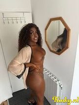 michelle-ts-prive-ontvangst-via-kinky-68f57caaa9c49d0013964b4d