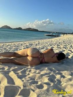 rose-prive-ontvangst-via-kinky-694173b7f748bb00124c7cca