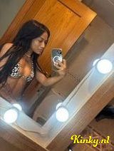 Mia - Luxury Latina Experience