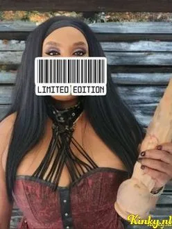 mistress-kanisha-bdsm-via-kinky-690bc07ac0682f0013e02307