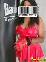 mistress-kanisha-bdsm-via-kinky-690bc06c96de780013835634