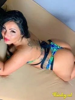 samira-escort-via-kinky-671a10acfc7e5300146c1999