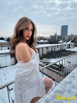 valentina-prive-ontvangst-via-kinky-695f7b41df87af001276091f