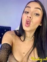 Valentina - Hit me up if you want real fun