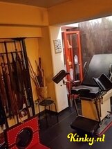 meester-alex-bdsm-via-kinky-671df7a0697efe0012f2c5b1