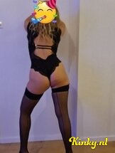 karina-escort-via-kinky-672db2b15fdde000130ce329