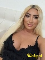 Luanna - Hey it’s me in your city , so call me babe!