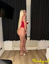 Luanna - Hey it’s me in your city , so call me babe!
