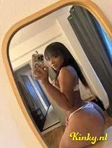 Taliana - Sexy brunette ready to fulfill all your fantasies