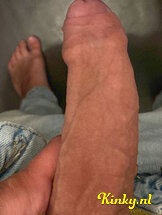dean-escort-via-kinky-67b9c28847a67300135c635e