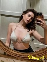 Kate - New young and sexy girl in the city