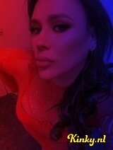 Amelia - No limits to fulfill all your fantasies.