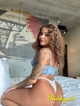 Elen - New young girlfriend